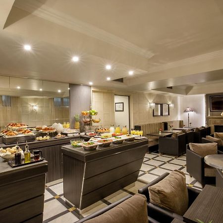 Hotel Royal Court Рим Екстериор снимка