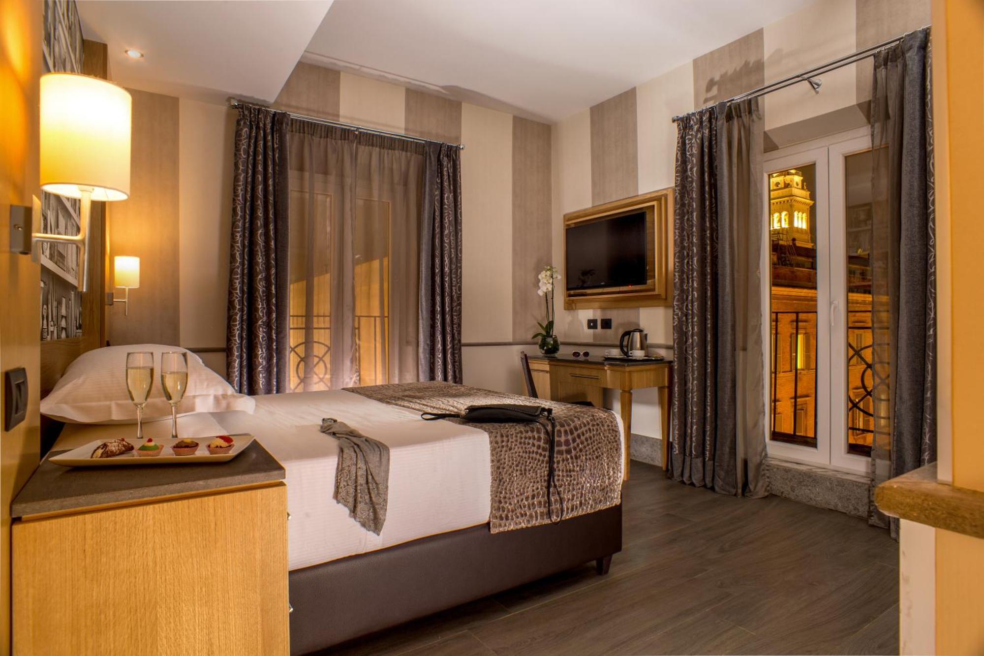 Hotel Royal Court Рим Екстериор снимка