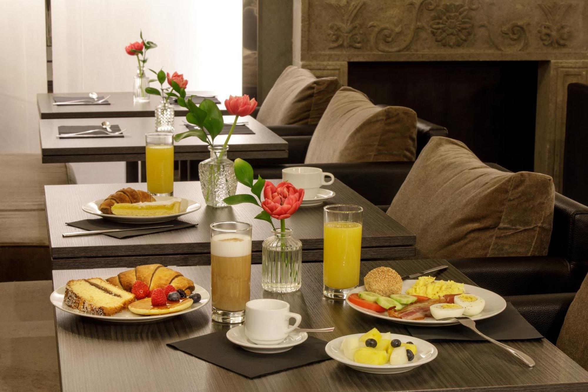 Hotel Royal Court Рим Екстериор снимка
