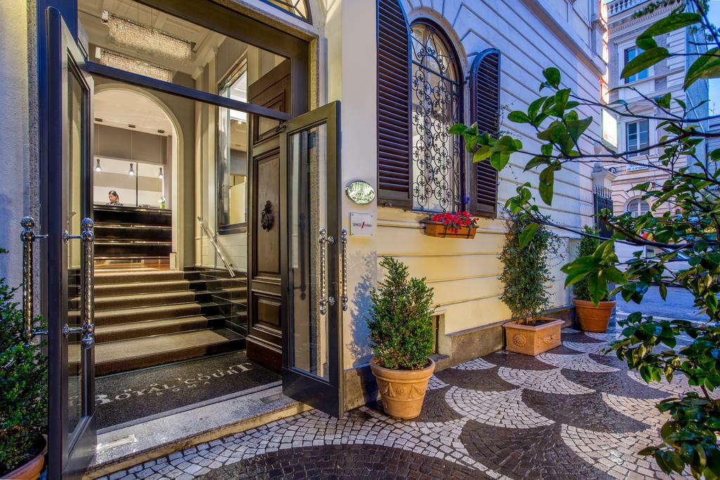 Hotel Royal Court Рим Екстериор снимка