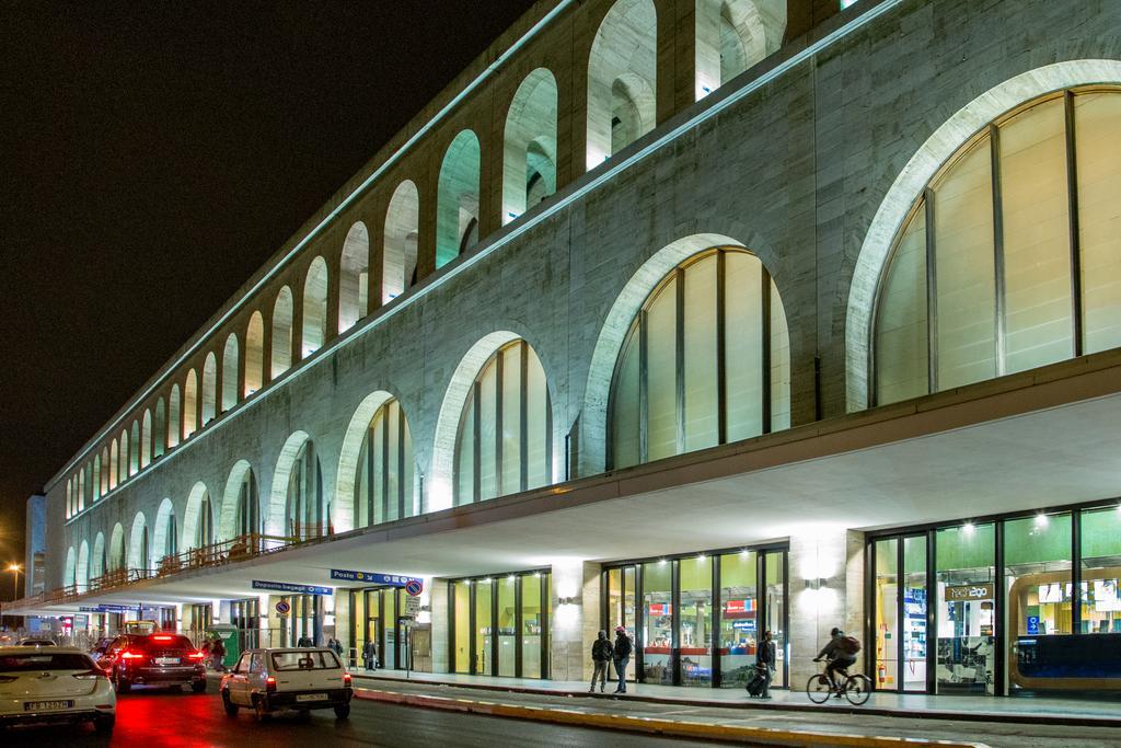 Hotel Royal Court Рим Екстериор снимка